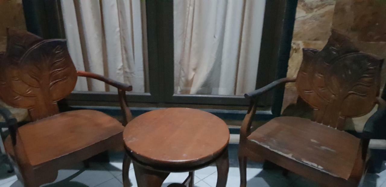 Arya Inn Enny Salon And Spa Nusa Lembongan Dış mekan fotoğraf